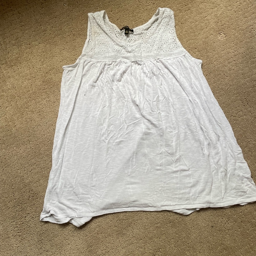 White tank top with textured top